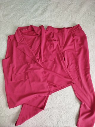 Conjunto dos piezas rosa