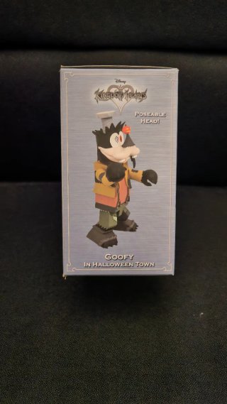 Figura Disney Kingdom Hearts Goofy Halloween Town