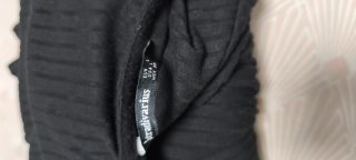 Mono negro elegante