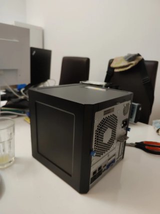 Servidor HPE ProLiant MicroServer Gen10