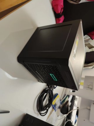 Servidor HPE ProLiant MicroServer Gen10
