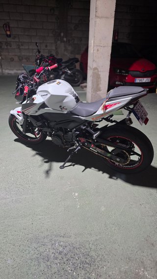 Kawasaki Z 400 2023