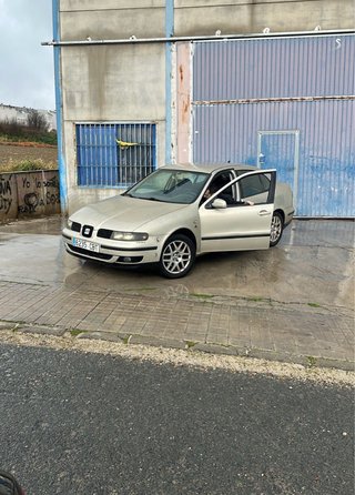 Rejillas seat toledo antiniebla