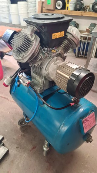 Compresor Atlas Copco 120L