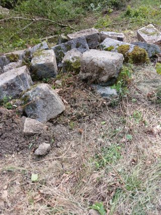Piedra caliza para esquinas y muros