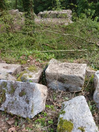 Piedra caliza para esquinas y muros