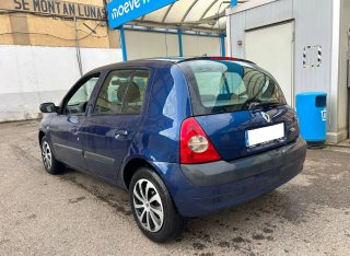 Renault Clio 2004