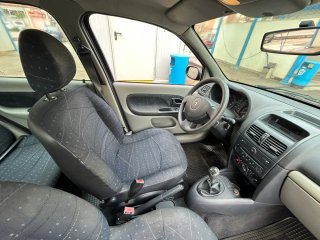 Renault Clio 2004
