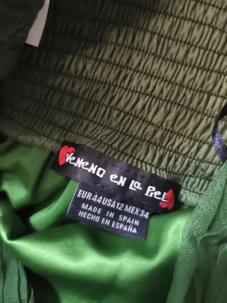 Vestido Veneno en la Piel de fiesta verde botella