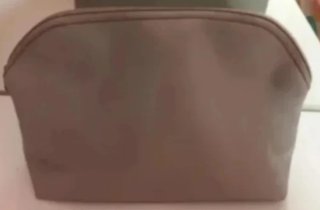 Neceser beige (1€)