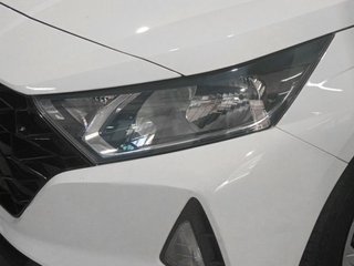 Hyundai i20 1.0 TGDI 48V Essence 74 kW (100 CV)