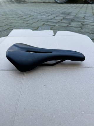 Sella Specialized Power Comp nera