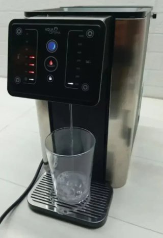Dispensador instantáneo de agua caliente y fría