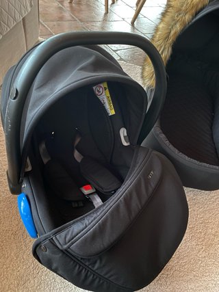Trio Anex Cross Nero + Base Isofix