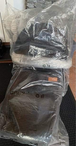 Trio Anex Cross Nero + Base Isofix
