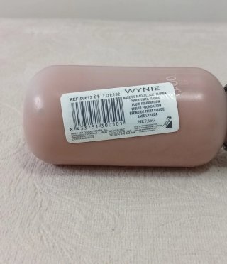 Base de maquillaje de Wynie