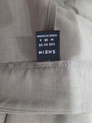 Pantalones beige