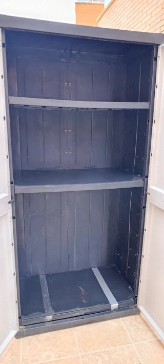 Armario exterior resina gris