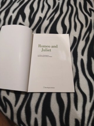 Libro Romeo and Juliet