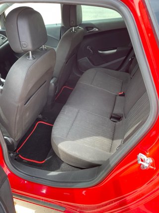 Opel Astra J 1.7 2010 6 marchas