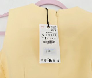Vestido corto amarillo Zara