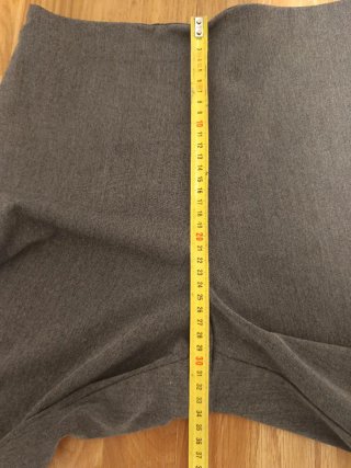 Pantalones grises de campana