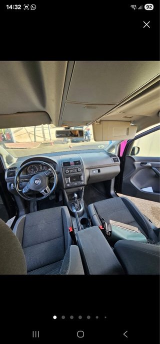 Volkswagen Touran 2011