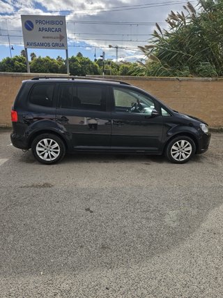 Volkswagen Touran 2011