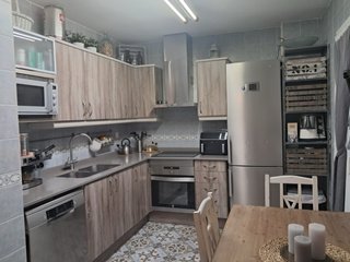 Cocina completa (muebles + electrodomésticos)