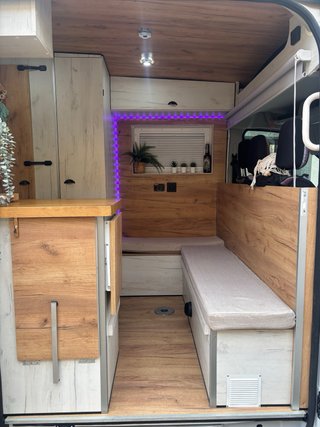 Furgoneta Camperizada Ford transit