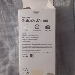 Samsung Galaxy J7 Dorado