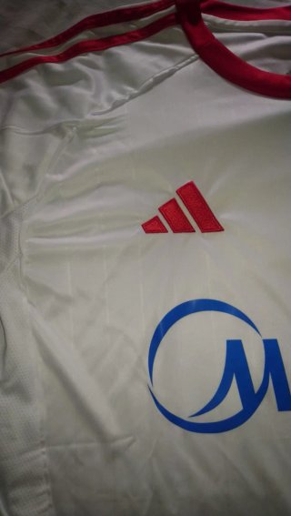 Camiseta Adidas Blanca diferentes tallas