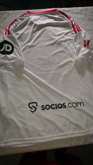 Camiseta Adidas Blanca diferentes tallas