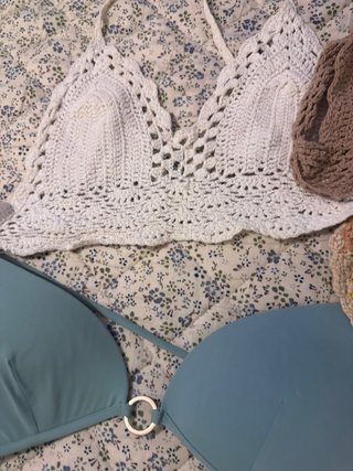Conjunto de bikini y crochet