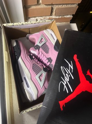 Jordan 4 Orchid / Rosas Talla 37.5