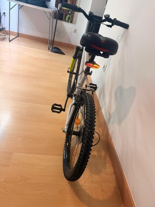 Bicicleta Rockrider ST500 6-10 años