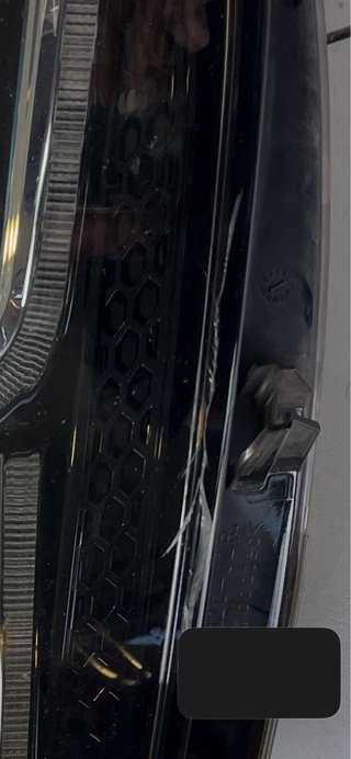 Faro LED Derecho Golf 2019