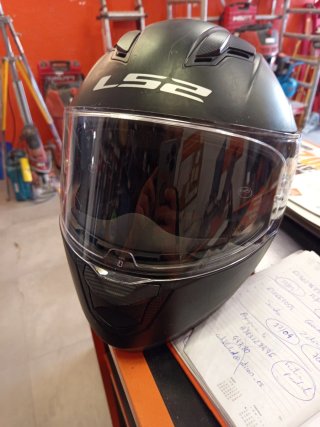 Casco LS2 Talla XS con pantalla interior