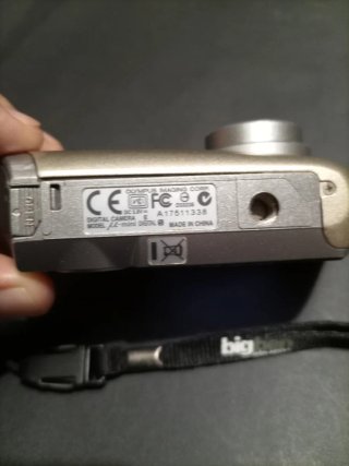 Cámara Olympus μ-mini 5.0 MP/ precio 30€, no neg.
