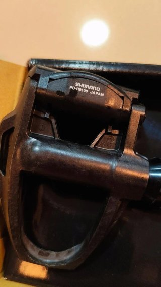 Pedales Shimano Dura-Ace PD-R9100