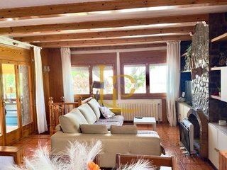 Chalet en venta en Castellbisbal