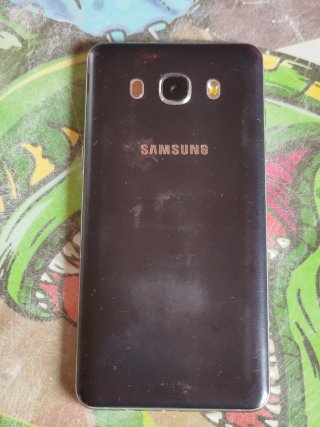 Cellulare Samsung Galaxy J5 (2016)