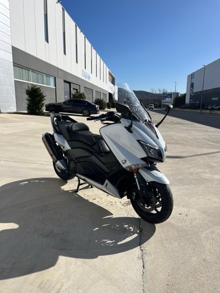 Yamaha TMAX 530 Maxi Scooter