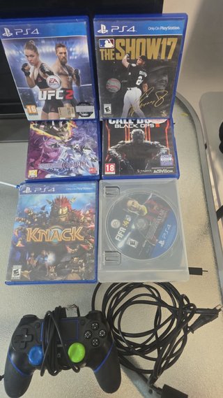 PS4 Slim Sony Negra