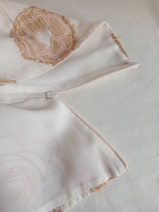 Blusa Beige y Blanca