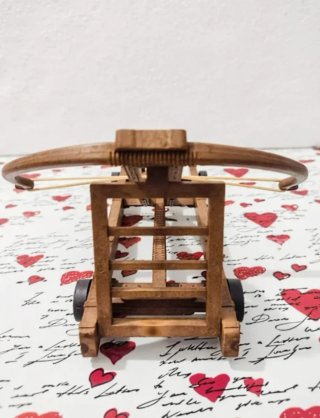 AIRGAM BOYS SOLDADO ROMANO + CATAPULTA JUGUETE ANT