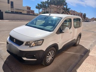 Peugeot Rifter 2021