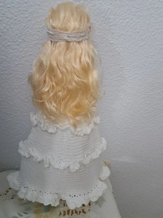 Muñeca de Comunión Vestido Blanco Crochet.(NANCY)