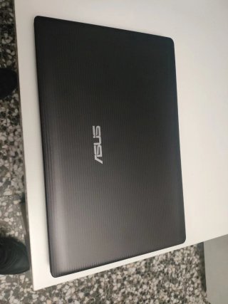Portátil Asus K55V Plata y Negro