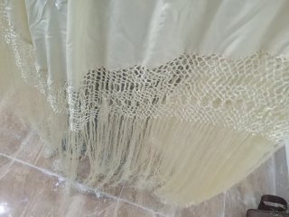Mantón de Manila Seda Bordado Flores